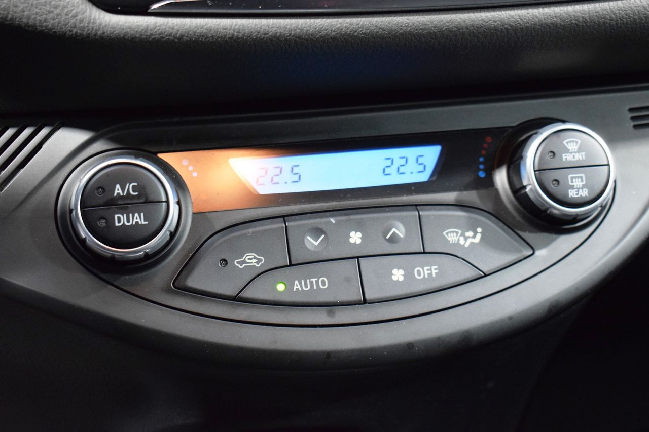 Foto Toyota Yaris 22
