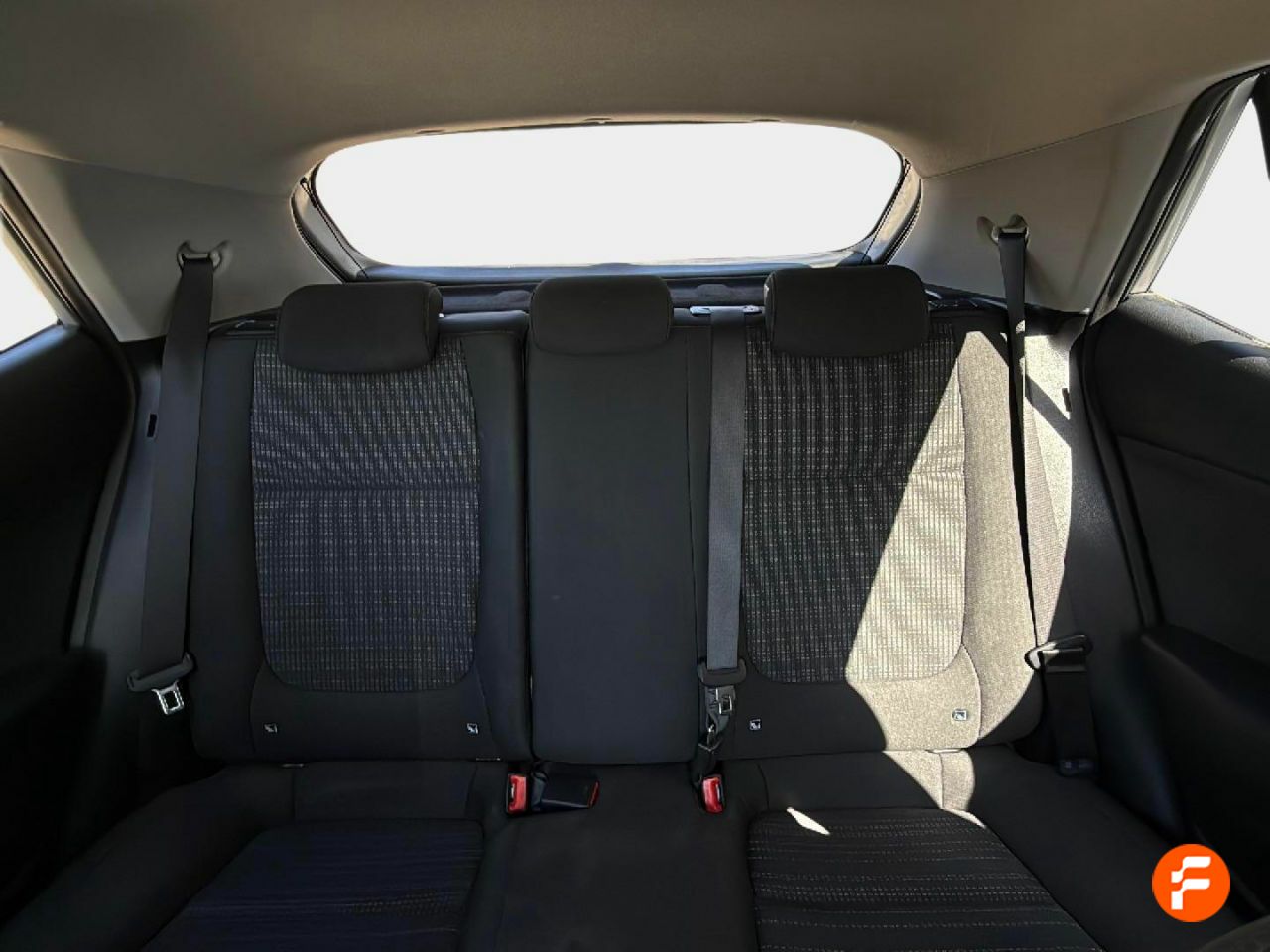 Foto Kia Stonic 15