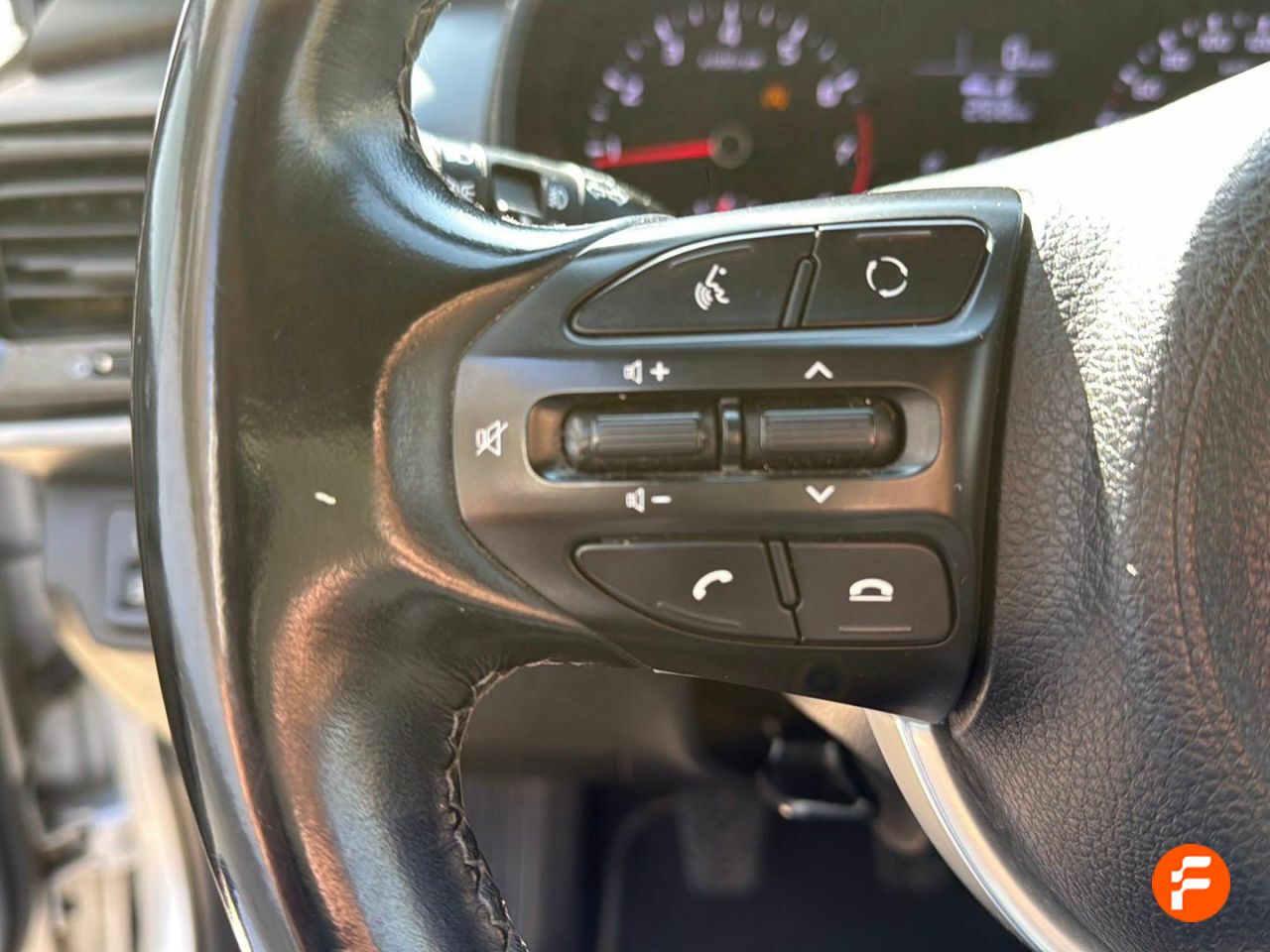 Foto Kia Stonic 16