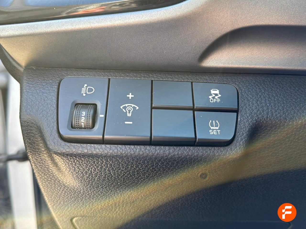 Foto Kia Stonic 22