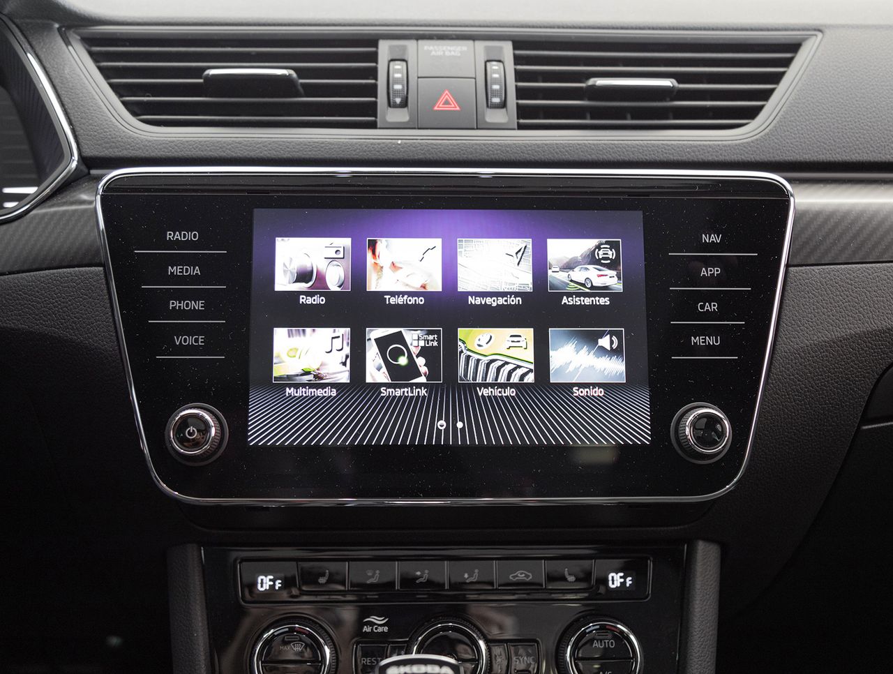 Foto Skoda Superb 12