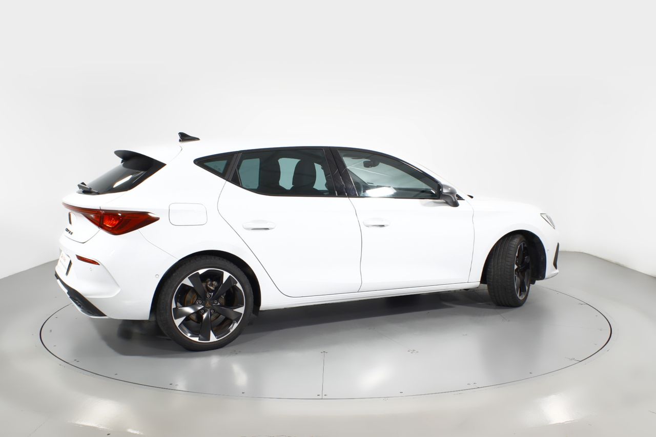 Foto Cupra León 24
