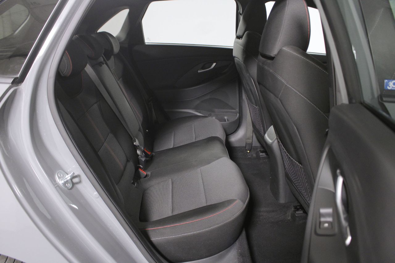 Foto Hyundai i30 6