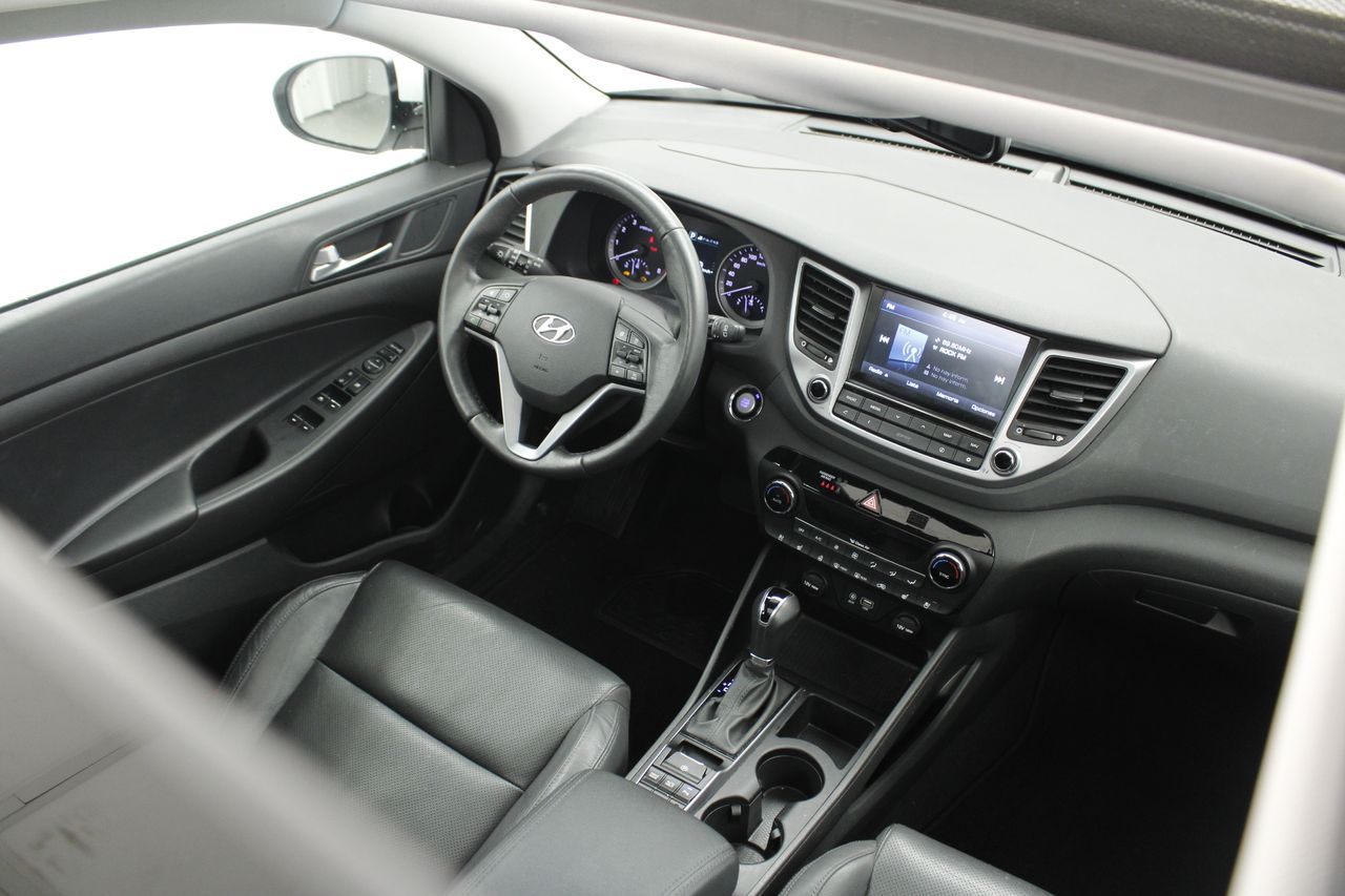 Foto Hyundai Tucson 27