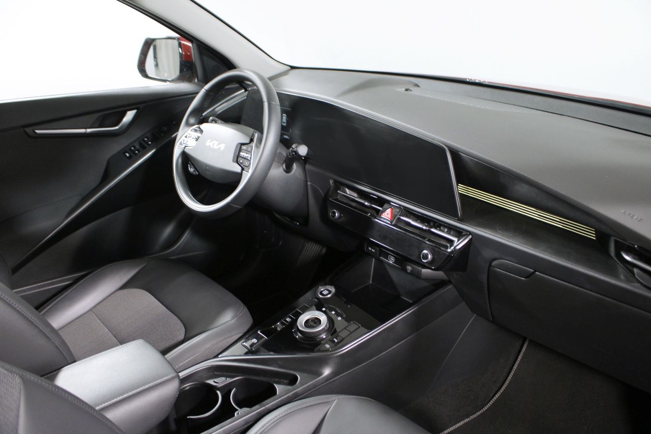 Foto Kia Niro 15