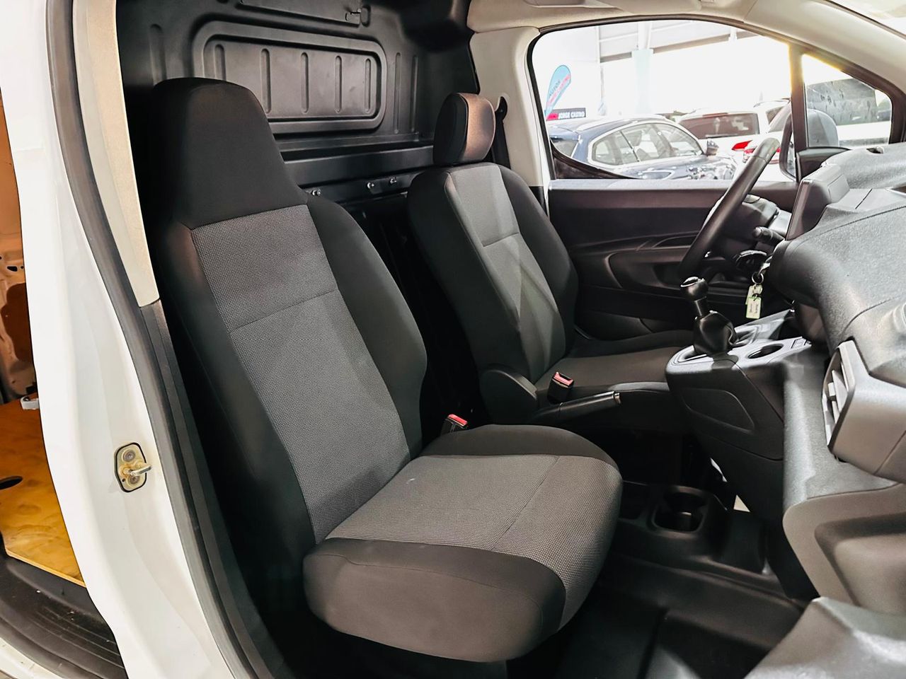 Foto Citroën Berlingo 30