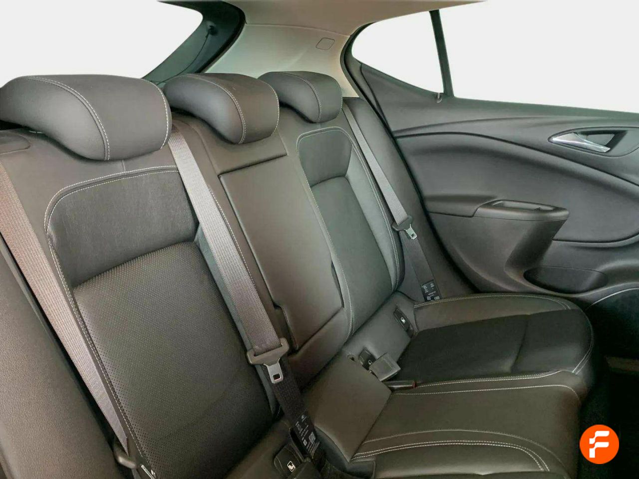 Foto Opel Astra 15