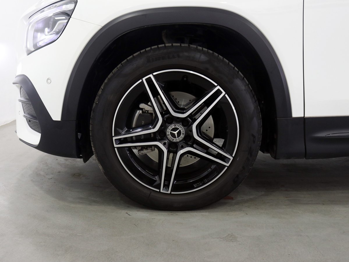 Foto Mercedes-Benz Clase GLB 37