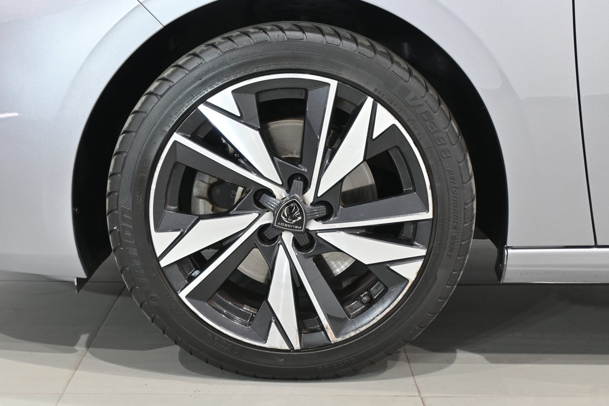 Foto Peugeot 308 29