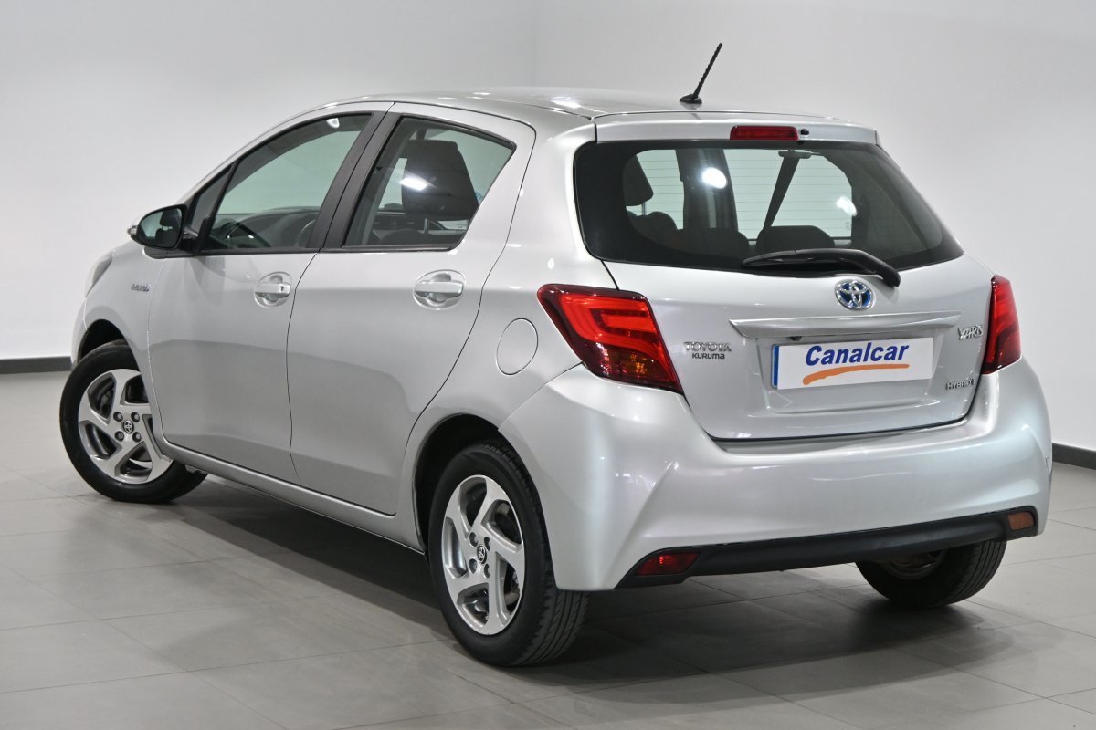 Foto Toyota Yaris 6