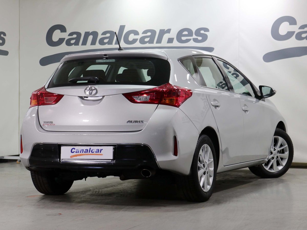 Foto Toyota Auris 4