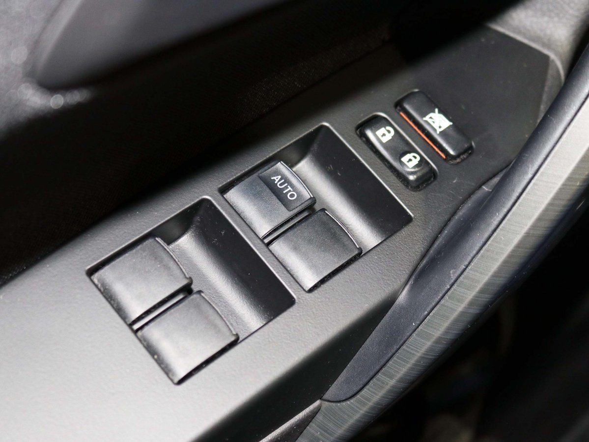 Foto Toyota Auris 20