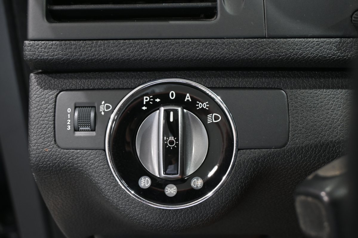 Foto Mercedes-Benz Clase C 23