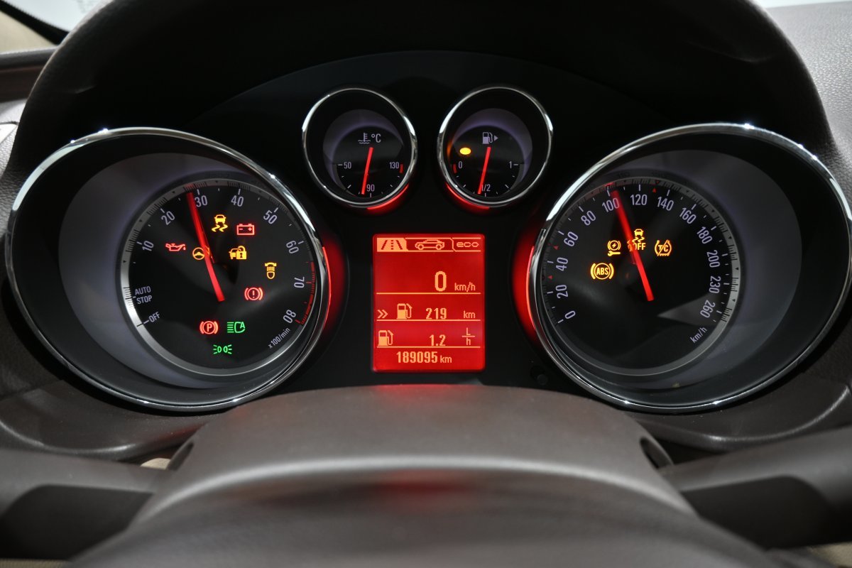 Foto Opel Insignia  13