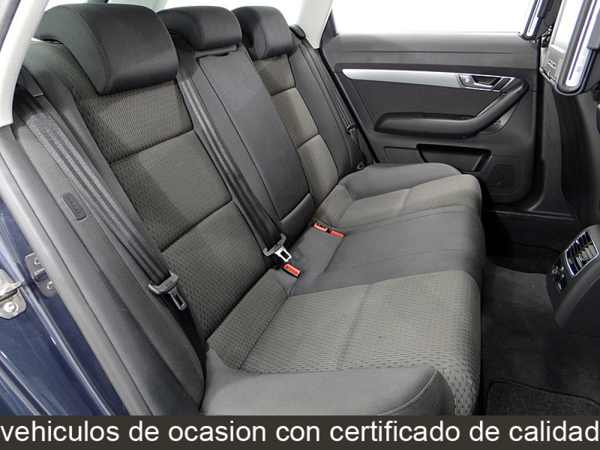 Foto Audi A6 Avant 24