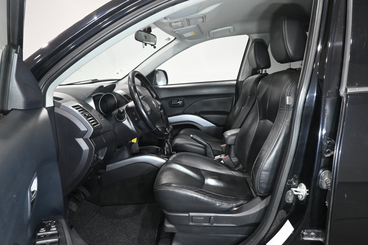 Foto Peugeot 4007 10