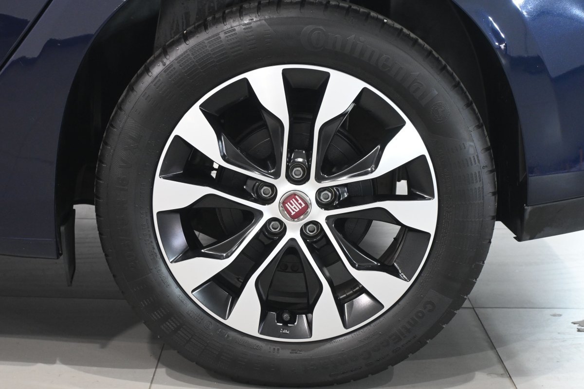 Foto Fiat Tipo 25