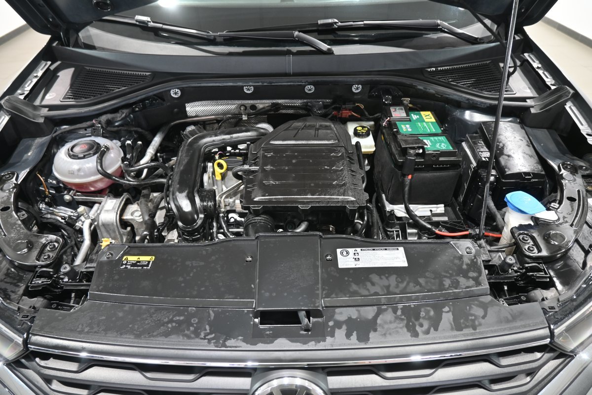 Foto Volkswagen T-Roc 7