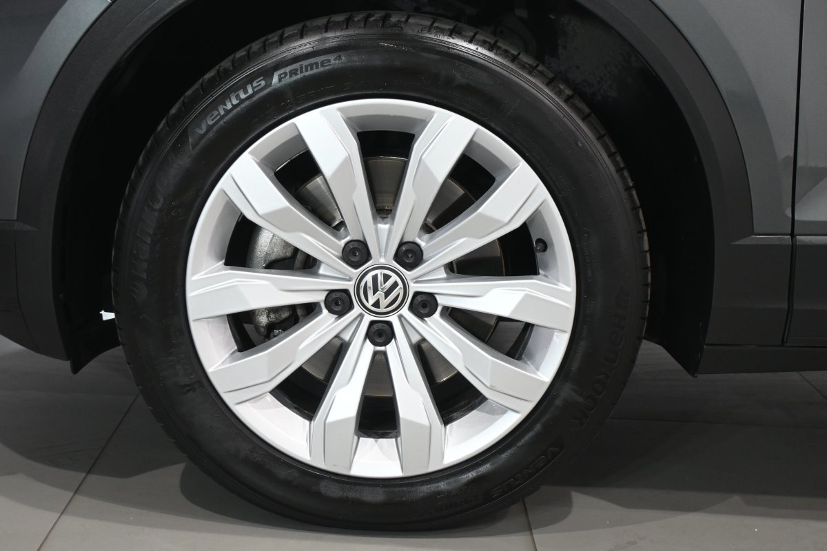 Foto Volkswagen T-Roc 27