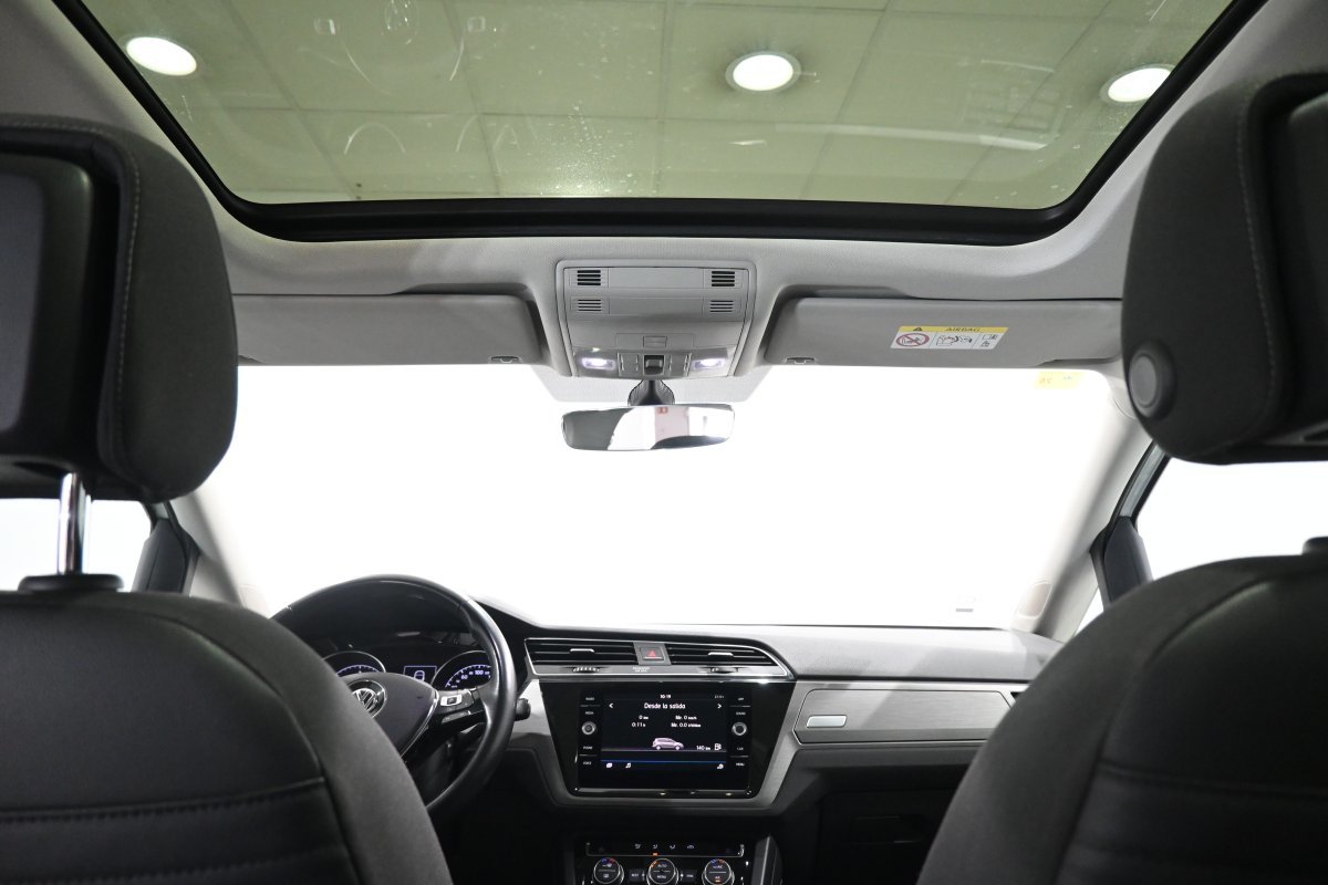 Foto Volkswagen Touran 32