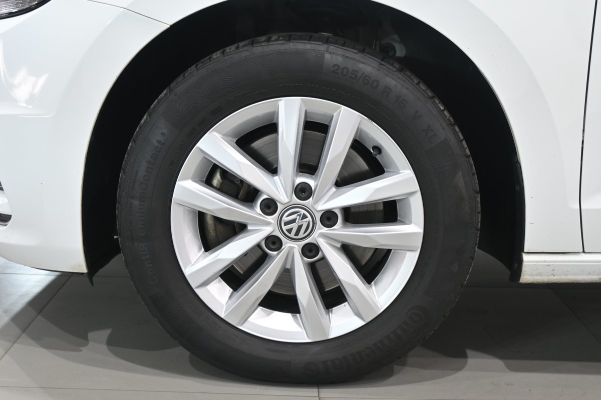 Foto Volkswagen Touran 37