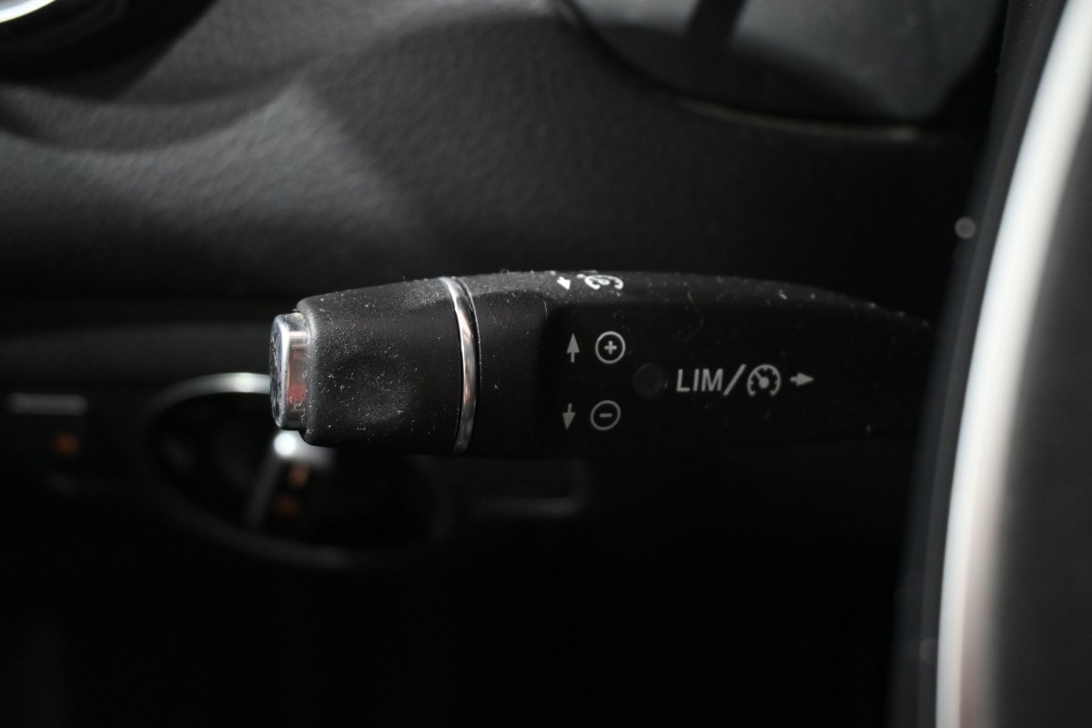 Foto Mercedes-Benz Clase GLA 27