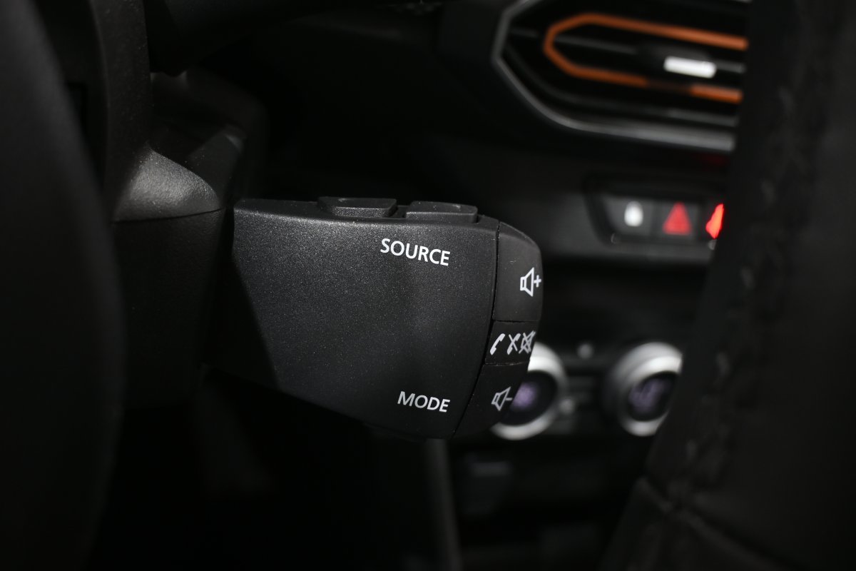 Foto Dacia Sandero 24