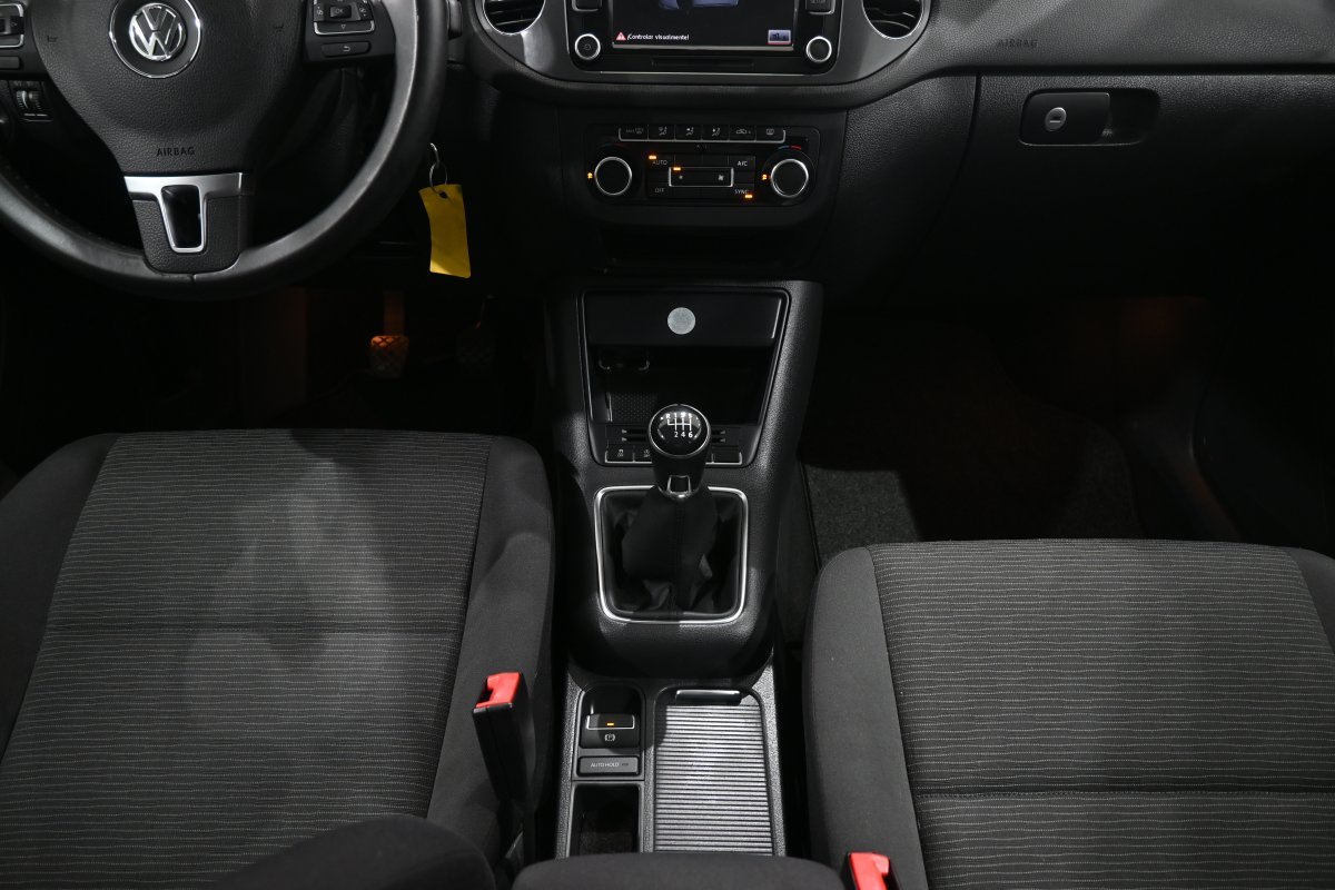 Foto Volkswagen Tiguan 18