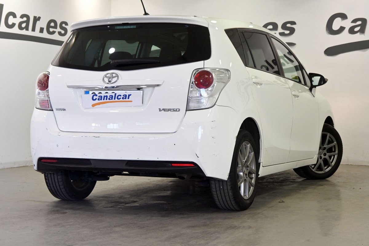 Foto Toyota Corolla Verso 4