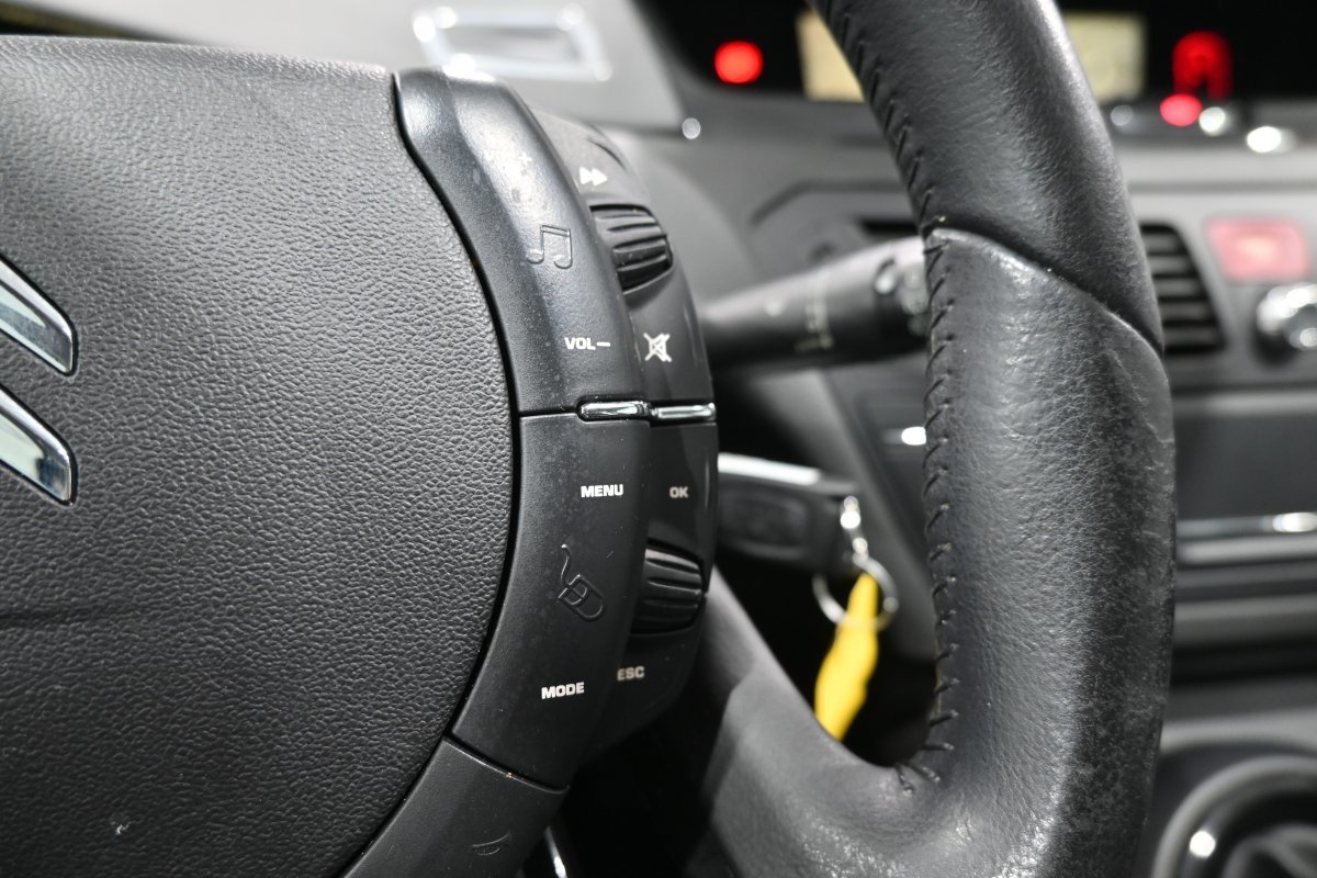 Foto Citroën Grand C4 Picasso 23