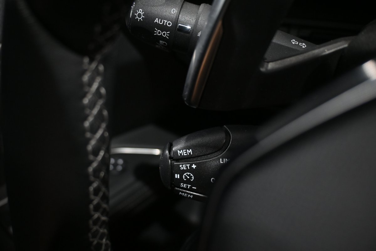 Foto Peugeot 3008 16