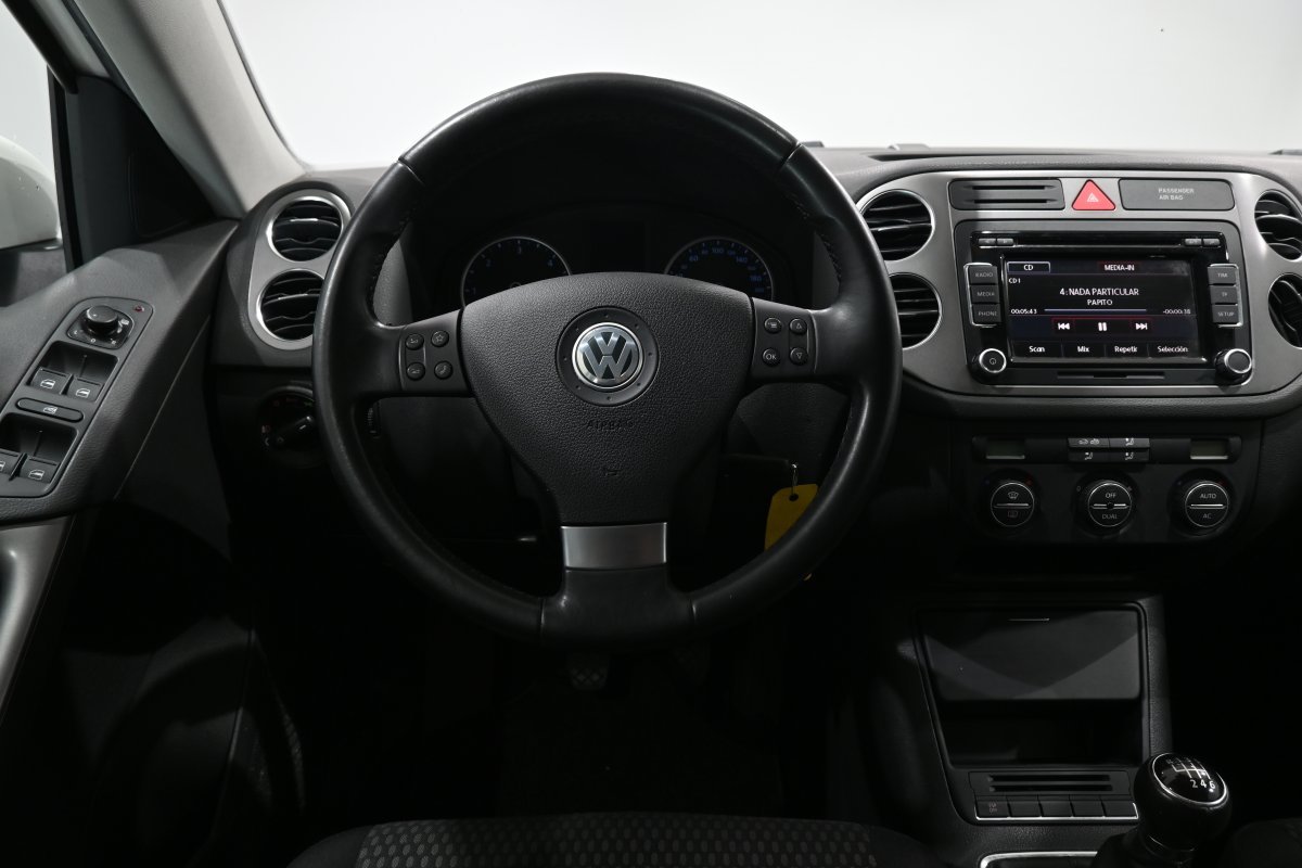 Foto Volkswagen Tiguan 18