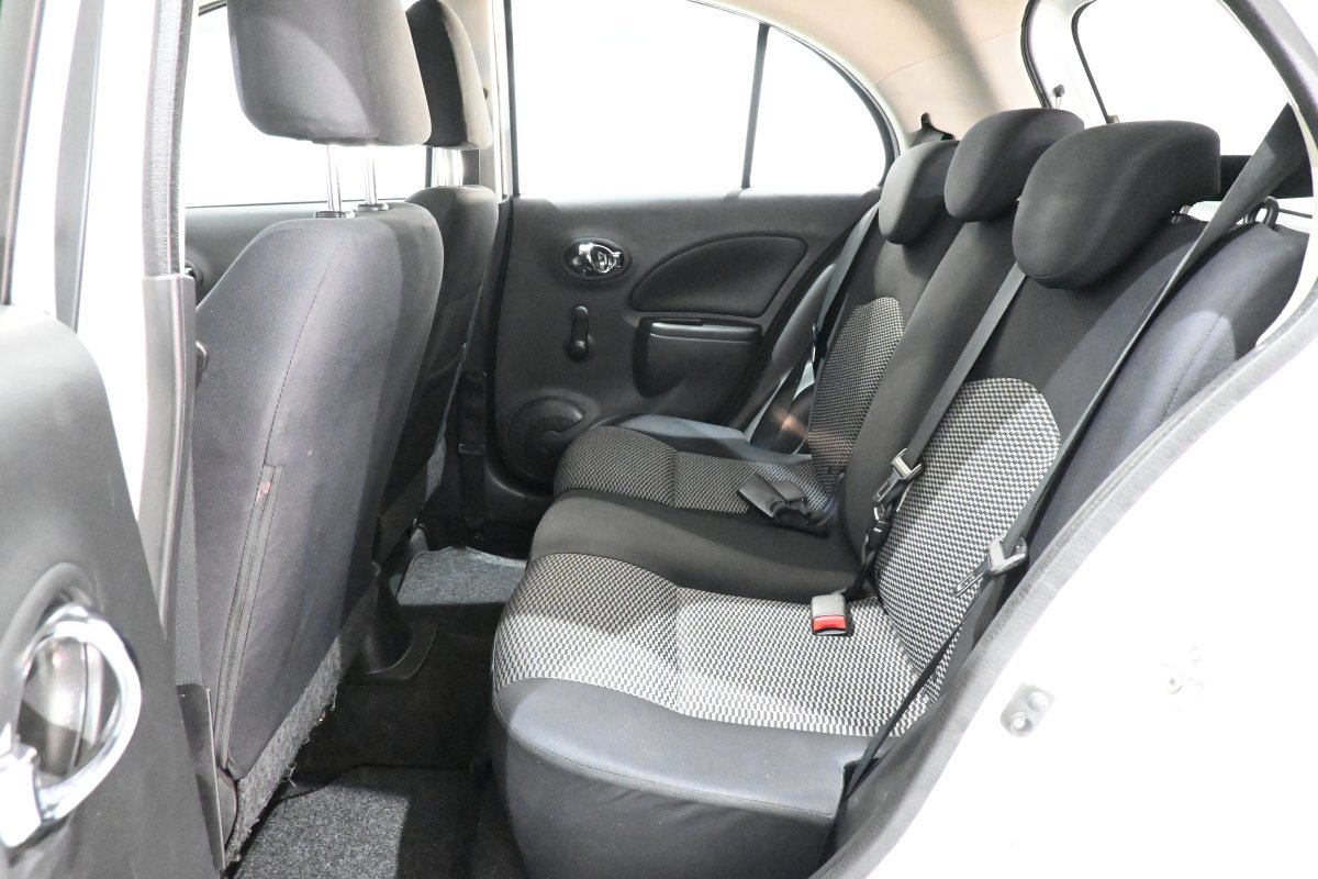 Foto Nissan Micra 11