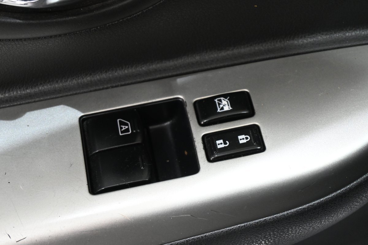 Foto Nissan Micra 24