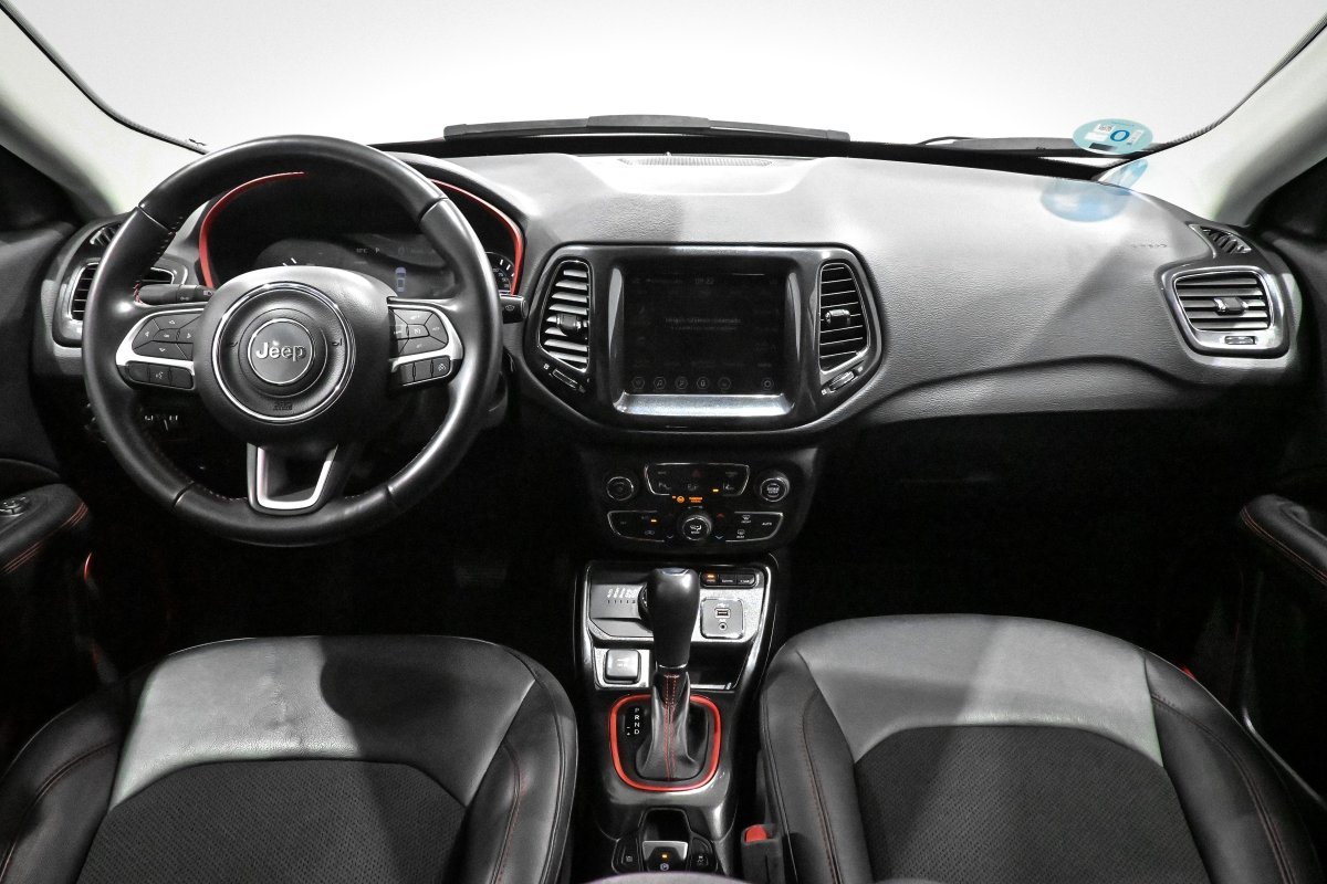 Foto Jeep Compass 21