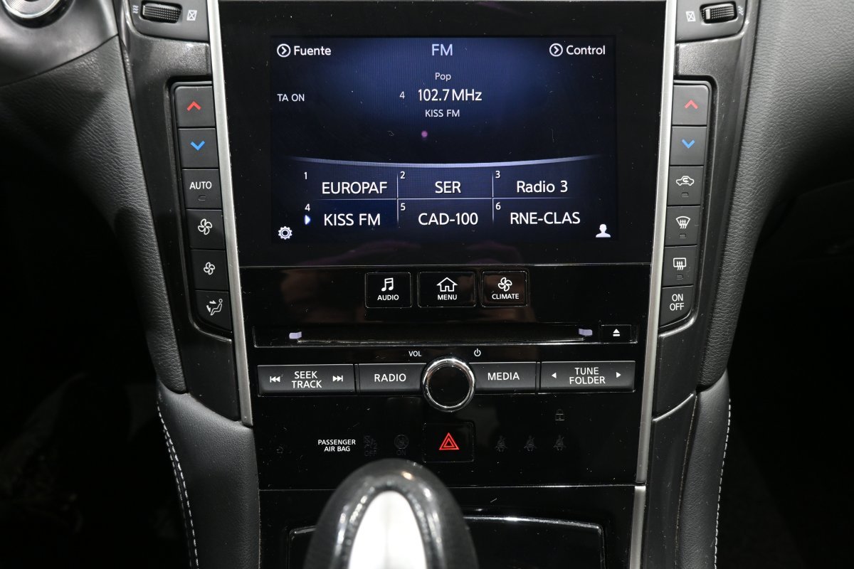 Foto Infiniti Q50 16