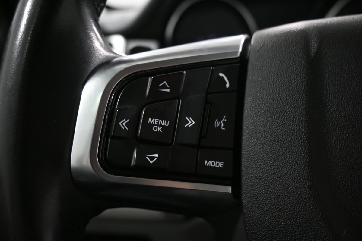 Foto Land-Rover Discovery Sport 22