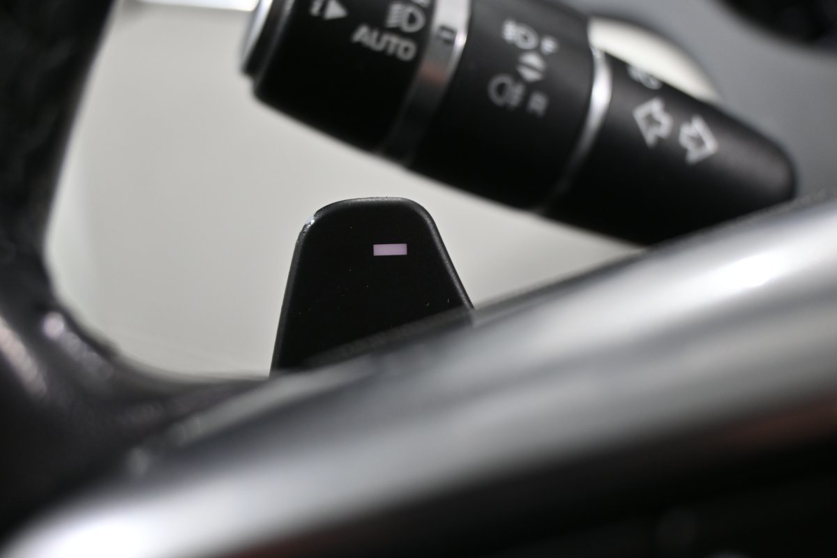 Foto Land-Rover Discovery Sport 24