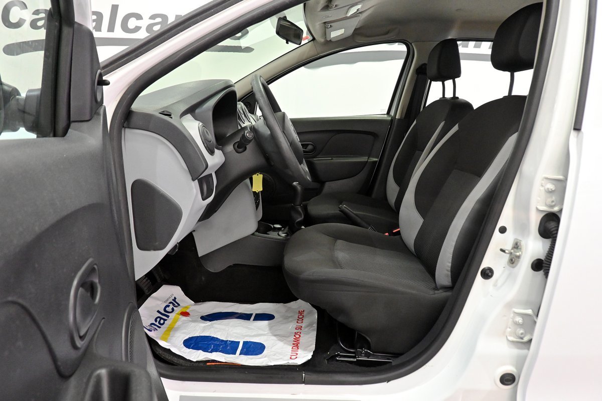 Foto Dacia Sandero 9